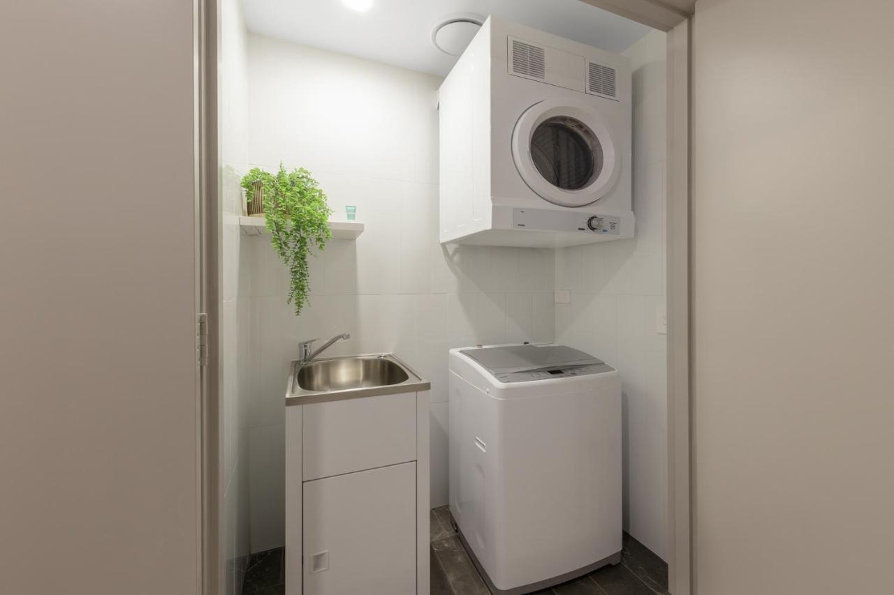 Meriton Suites World Tower, Sídney Exterior foto Laundry room