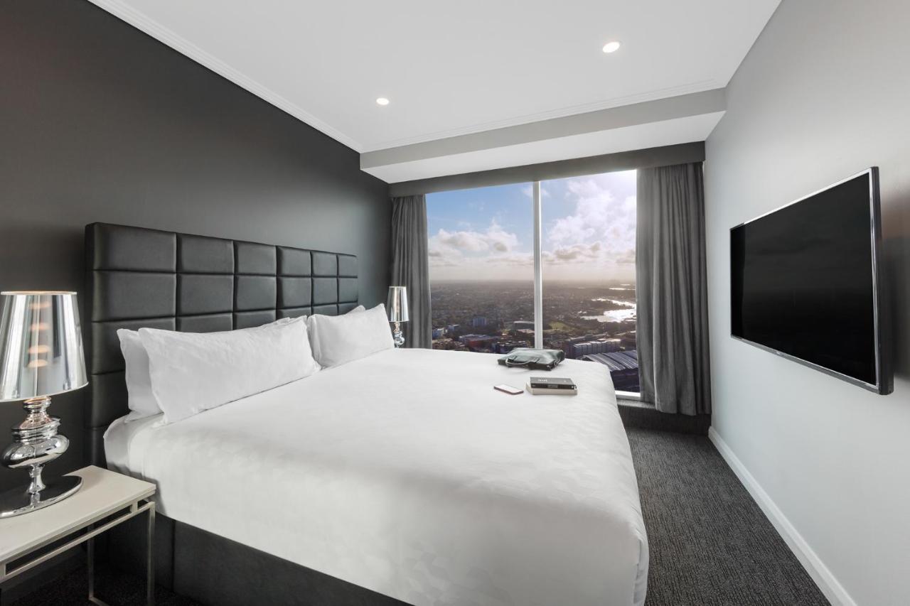 Meriton Suites World Tower, Sídney Exterior foto A bedroom at the hotel